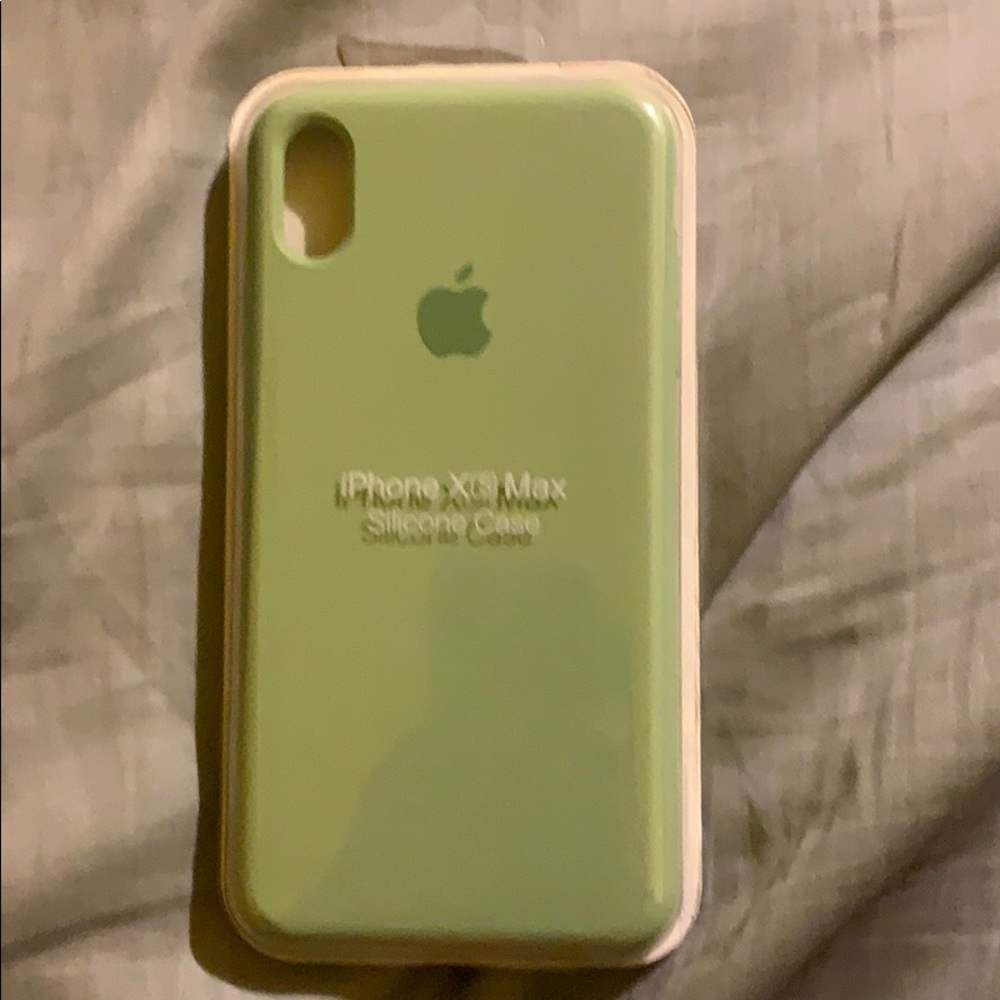 Apple green iPhone XS Max case!!!!!!